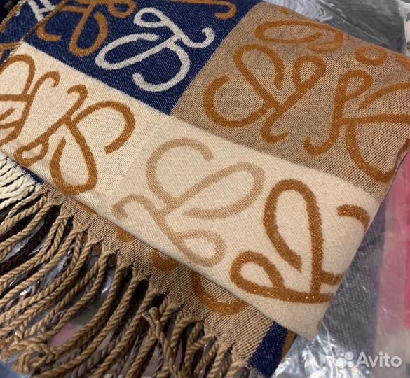 Шарф/палантин Loewe