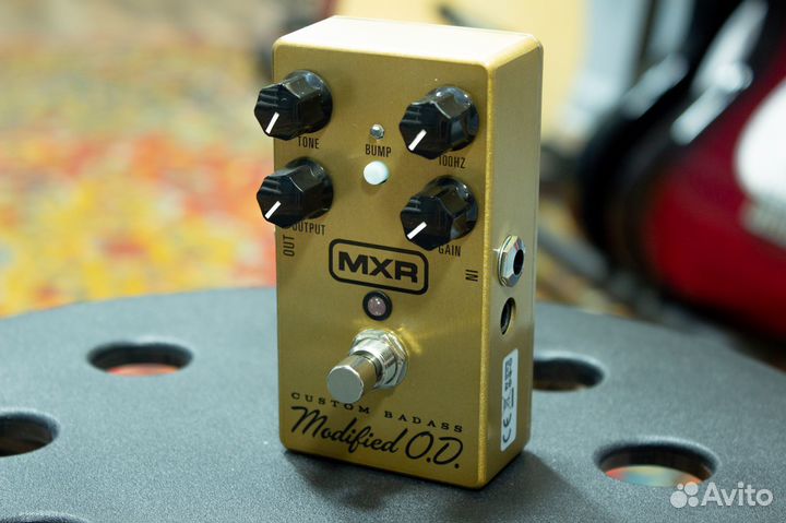 Dunlop M77 MXR Custom Badass Modified Overdrive