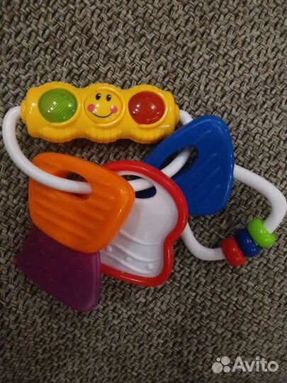 Развивающие фирменные игрушки погремушки грызунки