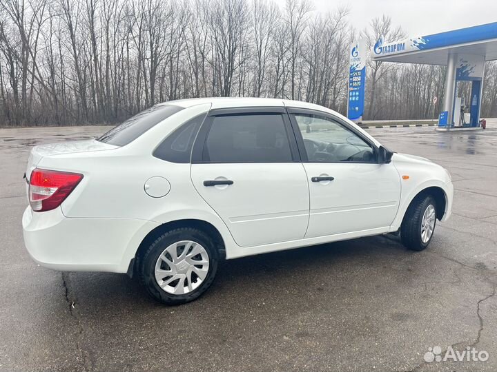 LADA Granta 1.6 МТ, 2016, 39 000 км