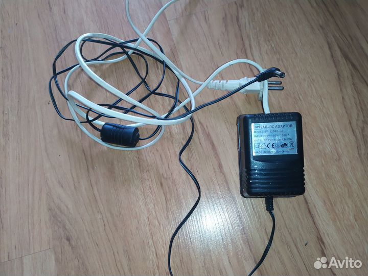 Сетевой AC-DC адаптер блок питания 12В 0,8А