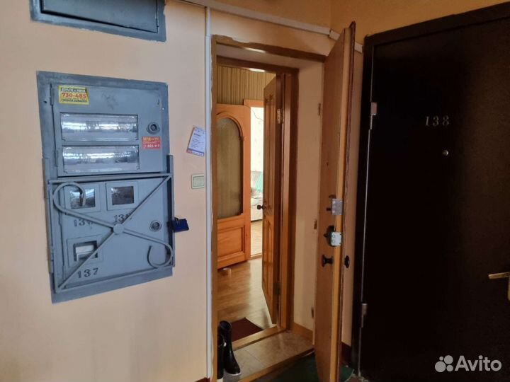 Дверь входная железная бу