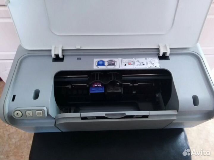 Принтер HP Deskjet D2360 на запчасти