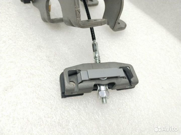 Рычаг стояночного тормоза Kia Ceed CD G4FG 2019