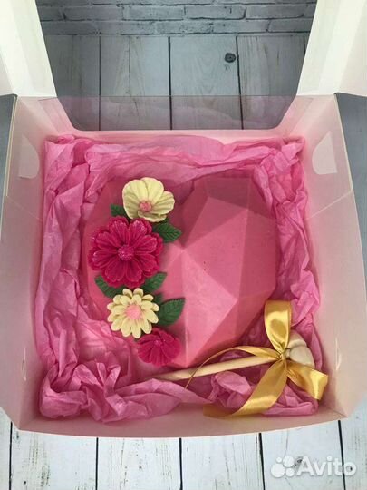 Пиньята из шоколада. Подарок на 14 февраля