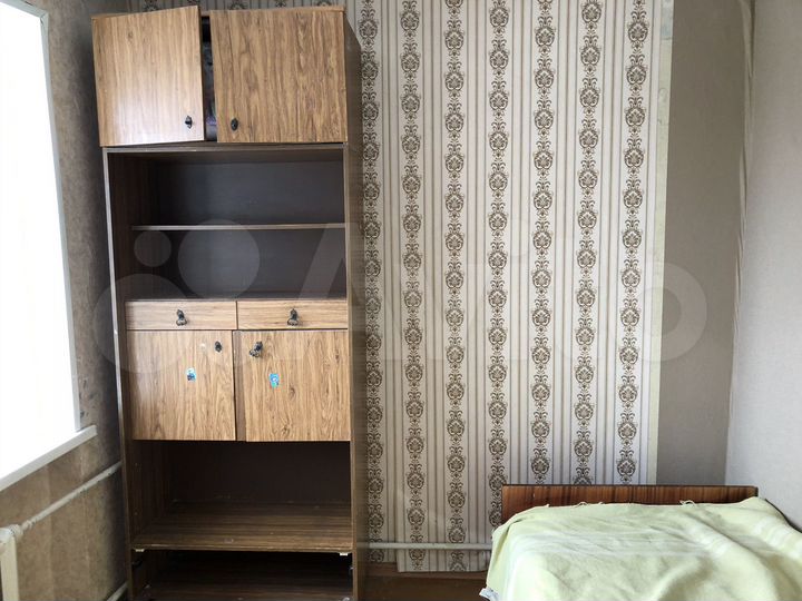 3-к. квартира, 43 м², 5/5 эт.