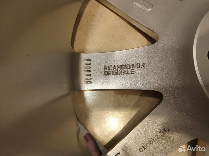 Литые диски r18 на audi Италия