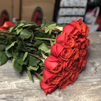 Букет 19 роз 70 см