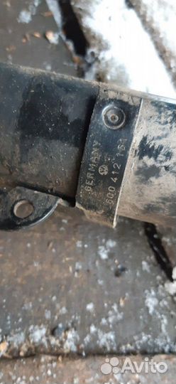 Няндома продам стойка передняя левая wv polo