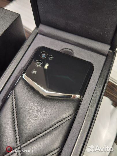 Vertu iVertu 5G Jade Black Calf, 12/512 ГБ
