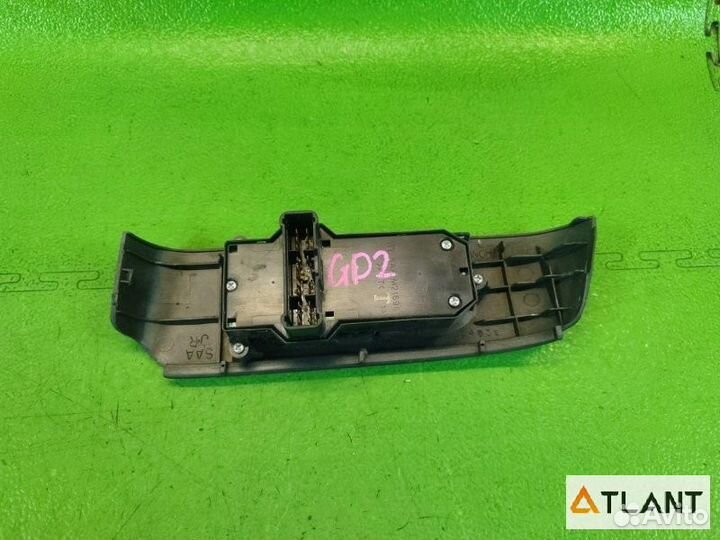 Блок упр. стеклоподьемниками передний правый honda