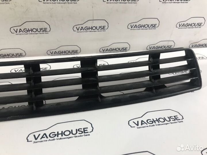 Решётка в бампер Audi A4 B5 1.8 ADR 1998