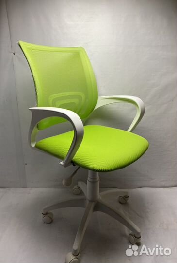 Компьютерное кресло новое