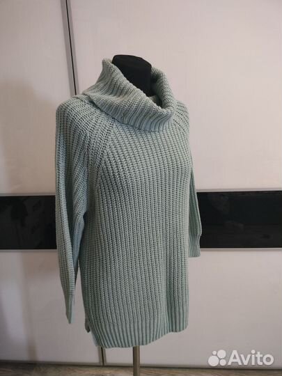 Свитер женский