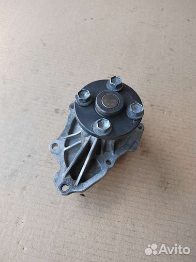 Водяной насос 2.0 1AZ Toyota Avensis 2 T250