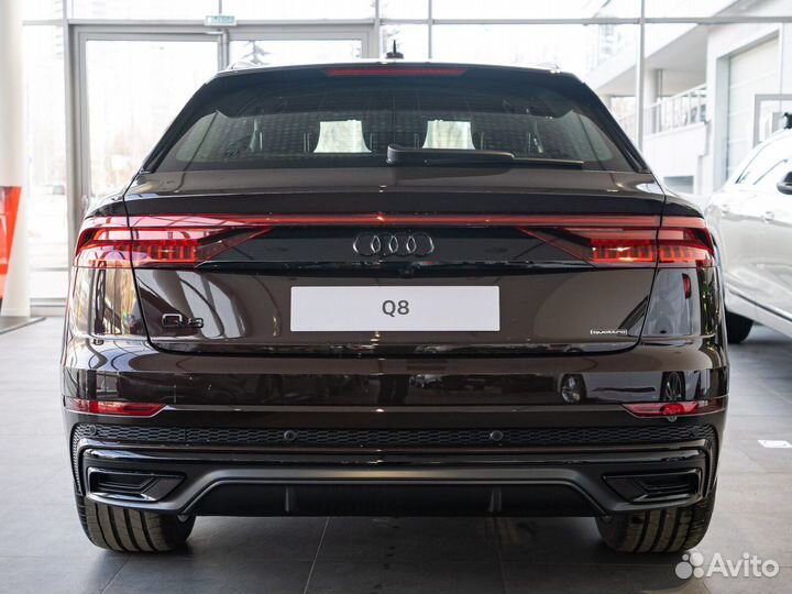 Audi Q8 3.0 AT, 2022