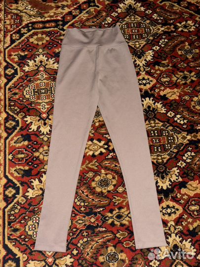 Легенсы женские