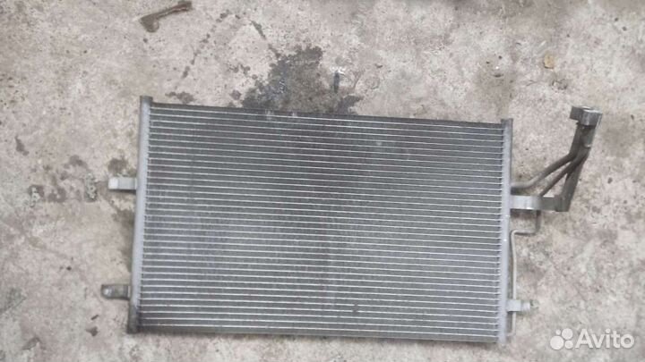 Радиатор кондиционера Mazda 3 BK 2004г