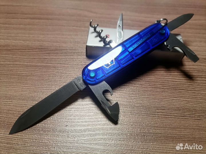 Швейцарский нож Victorinox
