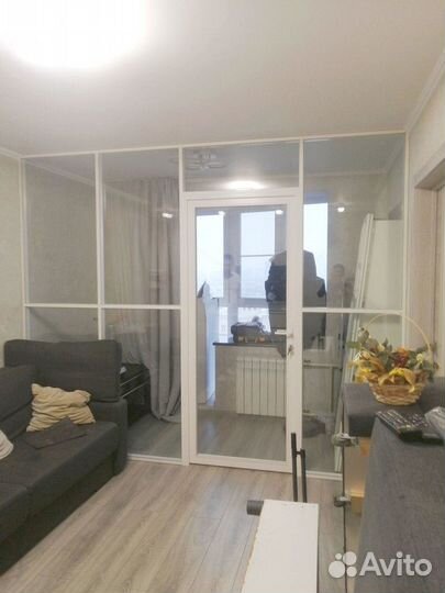 Межкомнатные стеклянные перегородки раздвижные