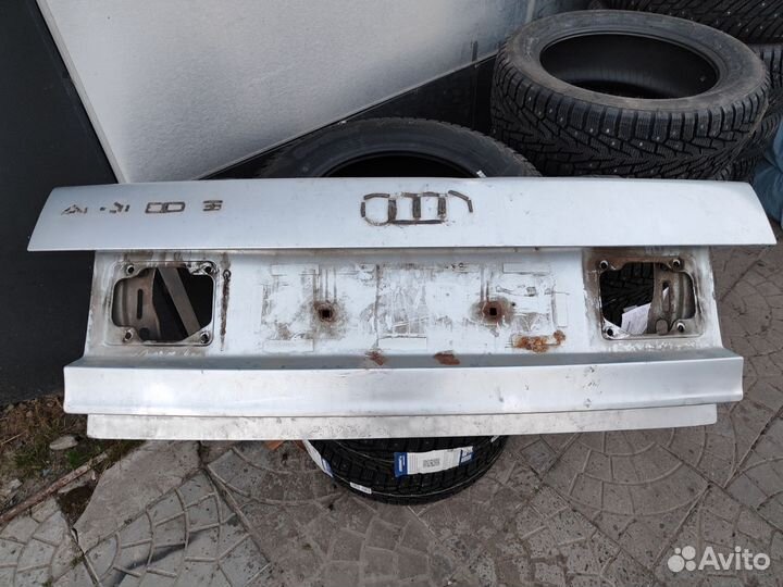 Крышка багажника Audi 80 b3