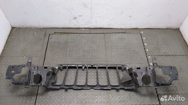 Рамка передняя Jeep Grand Cherokee, 2001