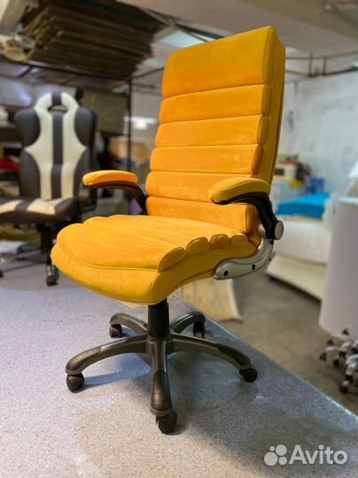 Компьютерное кресло