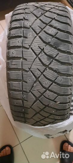 Nitto Therma Spike 225/45 R17