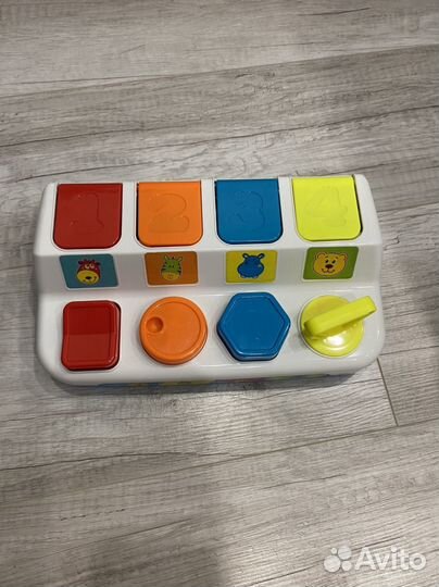 Развивающие игрушки для малышей до 2 лет