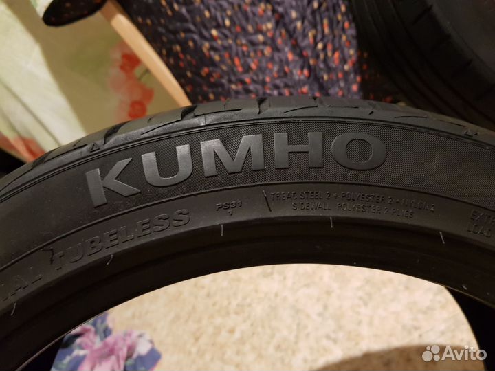 Kumho Ecsta PS31 215/45 R18 93W