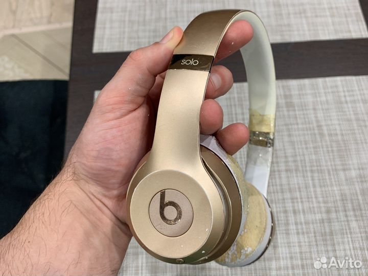 Беспроводные наушники