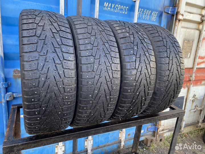 Nokian Tyres Hakkapeliitta 7 SUV 235/60 R18 107T