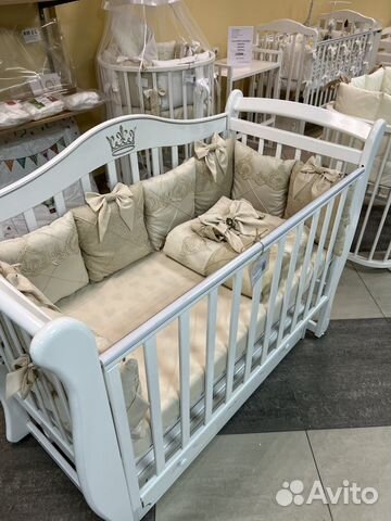 Кроватка детская с короной маятник и ящик