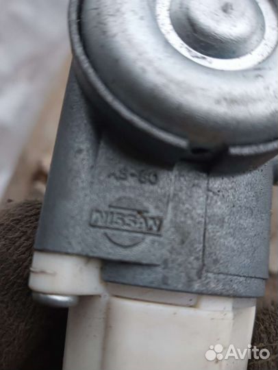 Замок зажигания nissan