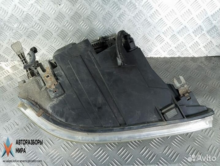 Фара левая Ford Galaxy рест. 2004 7M5941015F