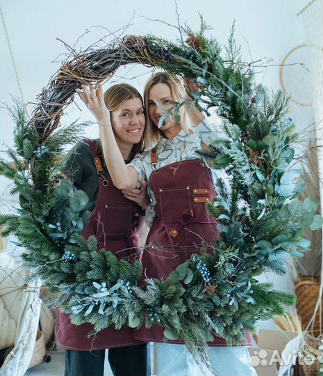 Оформление входной группы, витрин магазина