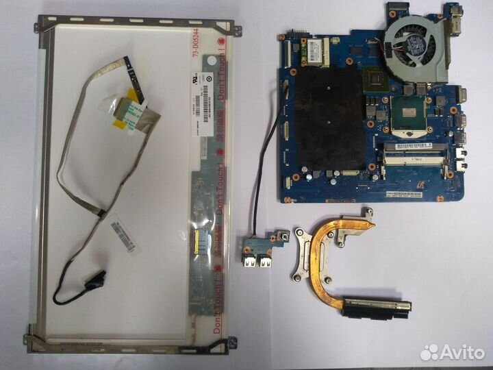 Samsung NP300E5C на запчасти