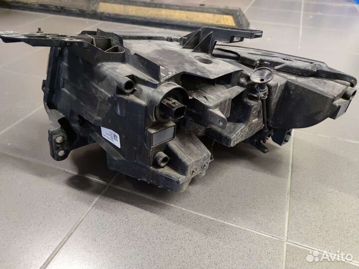 Фара правая Cadillac Escalade V 2021г.в