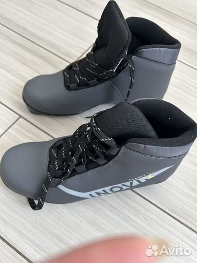 Лыжные ботинки 39 размера