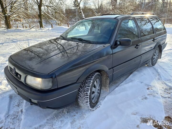 Volkswagen Passat 1.8 МТ, 1988, 300 000 км