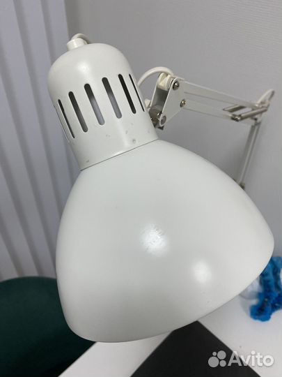 Лампа настольная