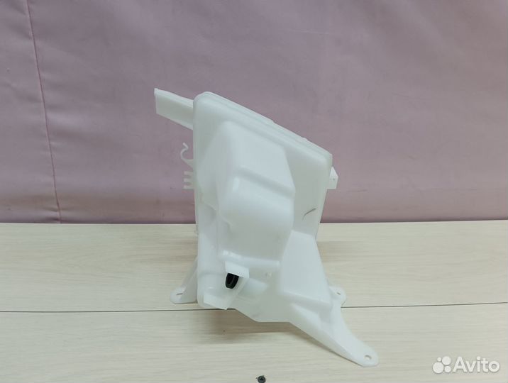 Бачок стеклоомывателя Corolla 10 Е150 2007-2013