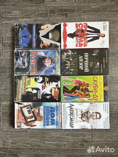 Видеокассеты с фильмами