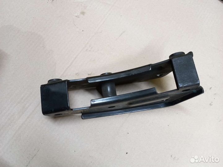 Кронштейн АКПП нижний Дэу Джентра