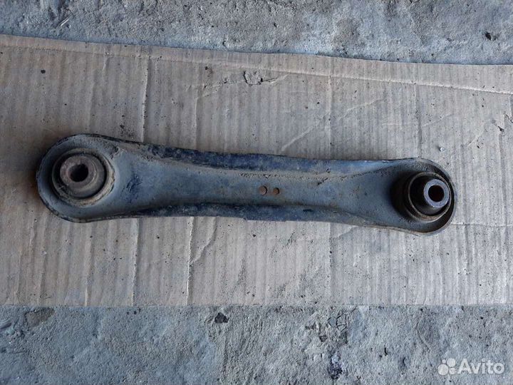 Рычаг задний сходразвальный Mitsubishi Outlander 3