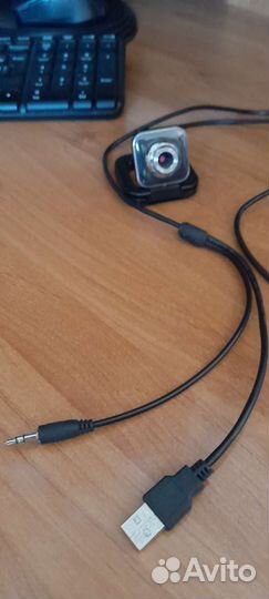 Веб-камера Genius