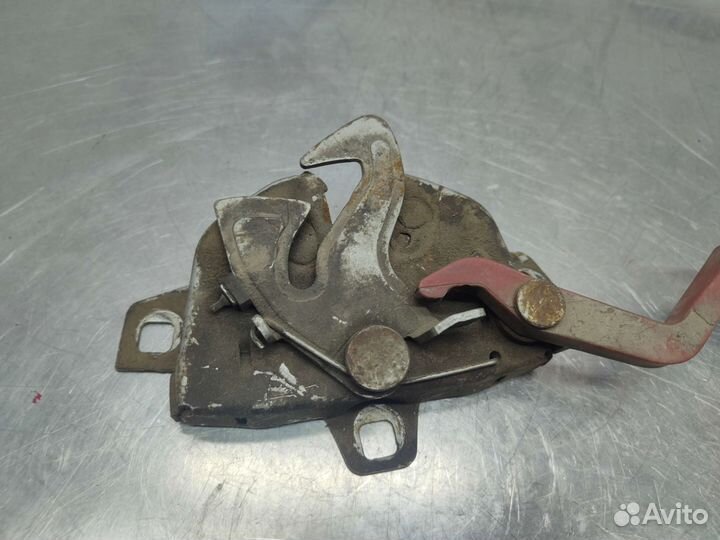 Замок капота Alfa Romeo 156 1999 г.в