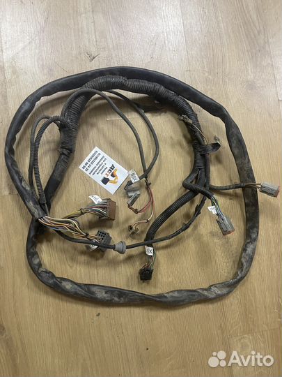Жгут проводов для Komatsu WB 42N-06-11210