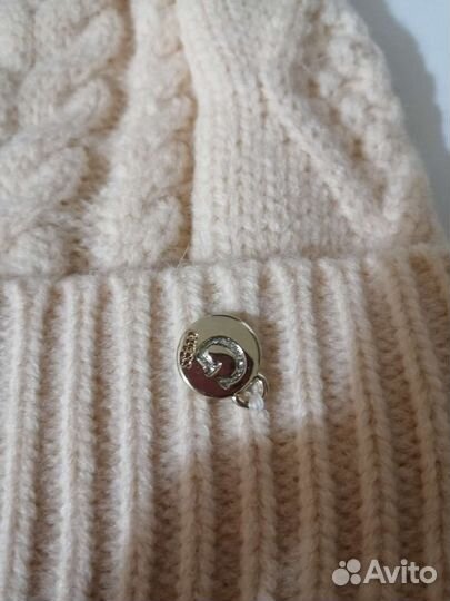 Шапка Guess новая