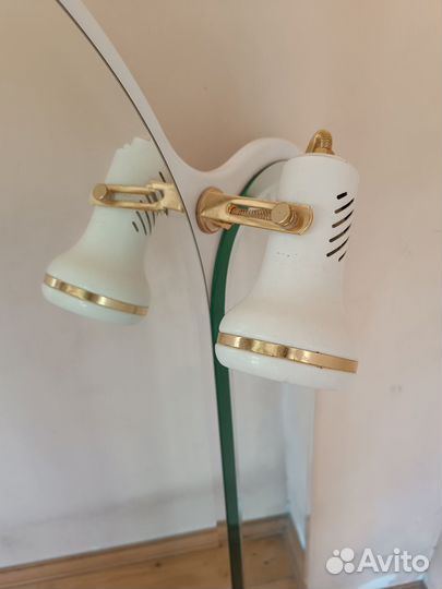 Зеркало с подсветкой